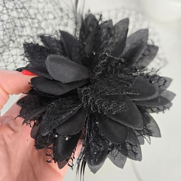 Hair piece Halloween Flower Black Veil Clip - Picture 3 of 5